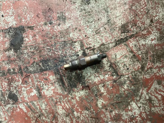 bontott CITROËN BERLINGO Porlasztó (1 db)