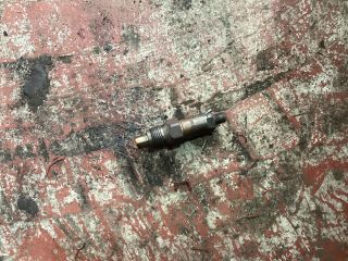 bontott CITROËN BERLINGO Porlasztó (1 db)