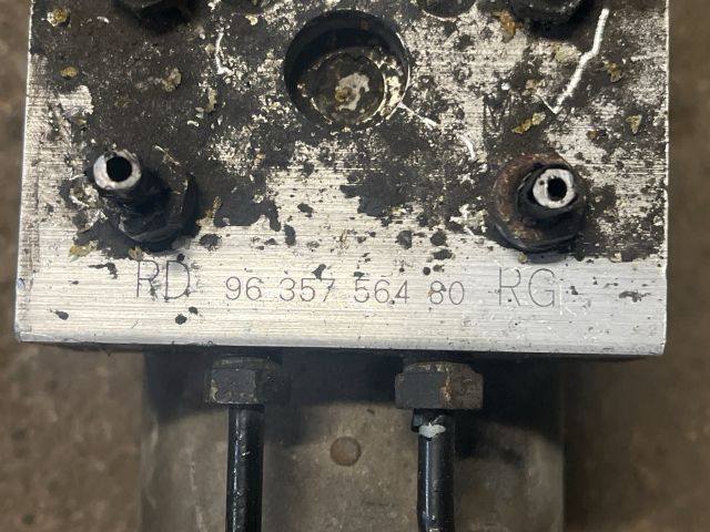 bontott CITROËN BERLINGO ABS Kocka