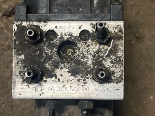 bontott CITROËN BERLINGO ABS Kocka