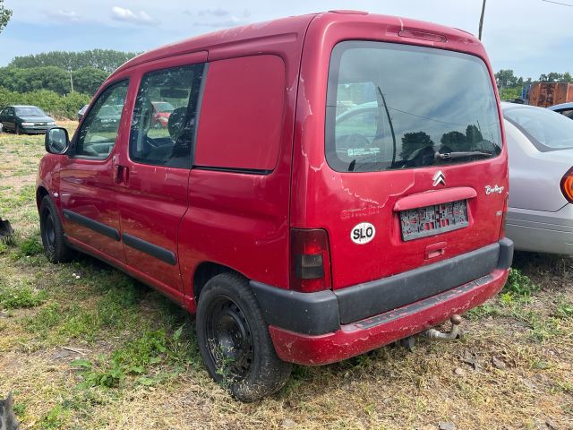 bontott CITROËN BERLINGO Bal első Féknyereg Munkahengerrel