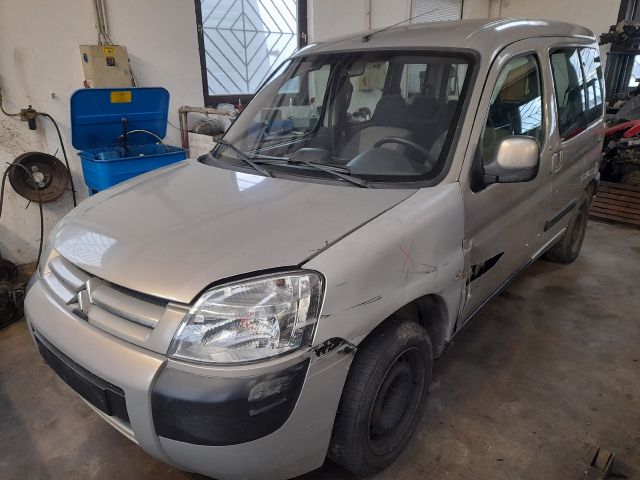 bontott CITROËN BERLINGO Bal első Féknyereg Munkahengerrel