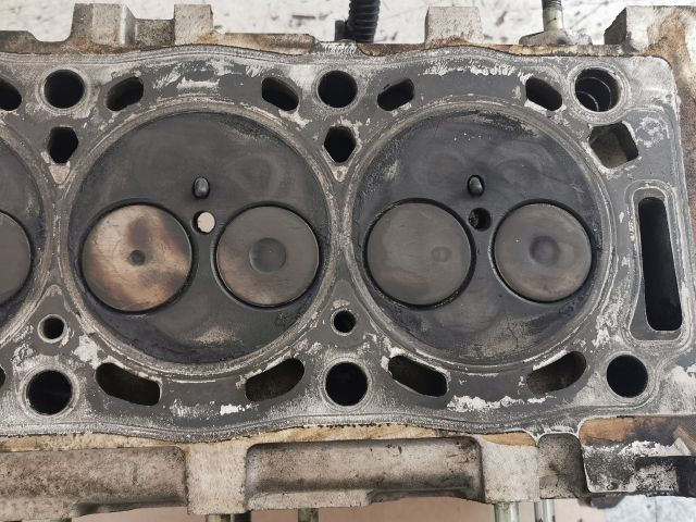 bontott CITROËN BERLINGO Hengerfej