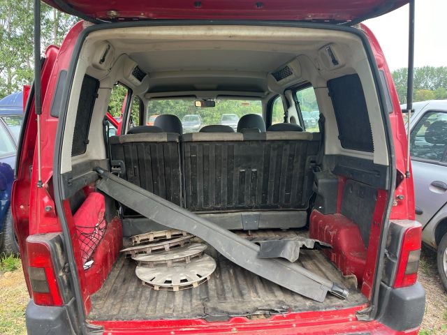 bontott CITROËN BERLINGO Középső Kipufogó Dob