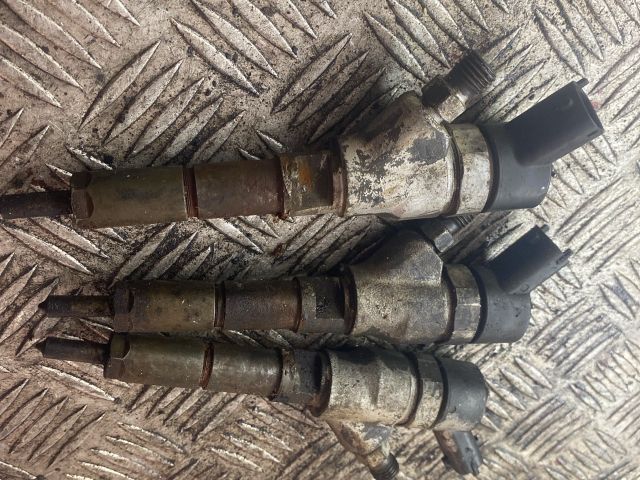 bontott CITROËN BERLINGO Porlasztó (1 db)