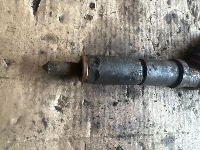 bontott CITROËN BERLINGO Porlasztó (1 db)