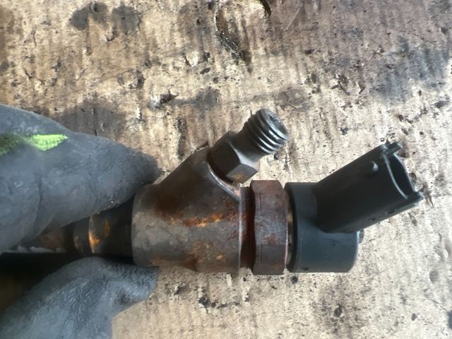 bontott CITROËN BERLINGO Porlasztó (1 db)