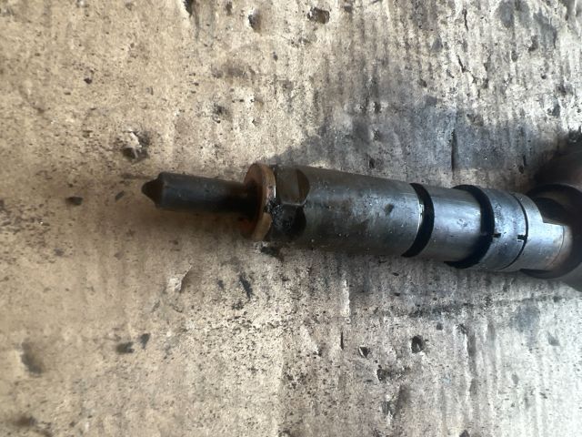 bontott CITROËN BERLINGO Porlasztó (1 db)