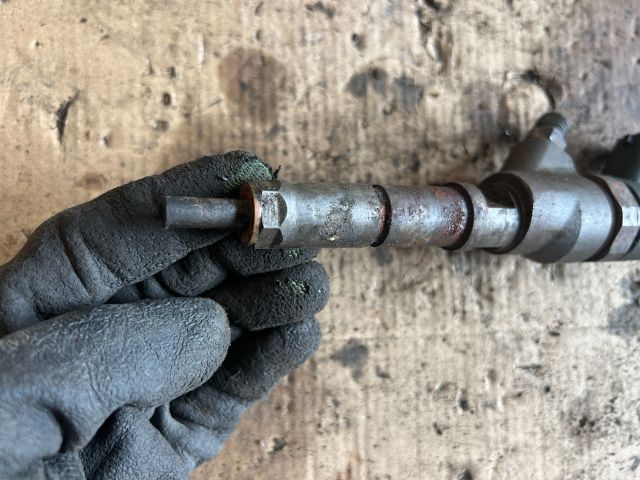 bontott CITROËN BERLINGO Porlasztó (1 db)