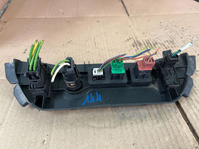 bontott CITROËN BERLINGO Ablakemelő Kapcsoló Négyes / Kettes