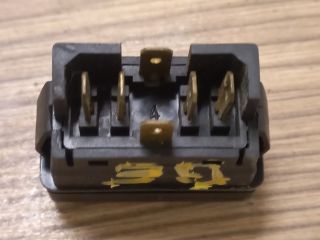 bontott CITROËN BERLINGO Bal első Ablakemelő Kapcsoló