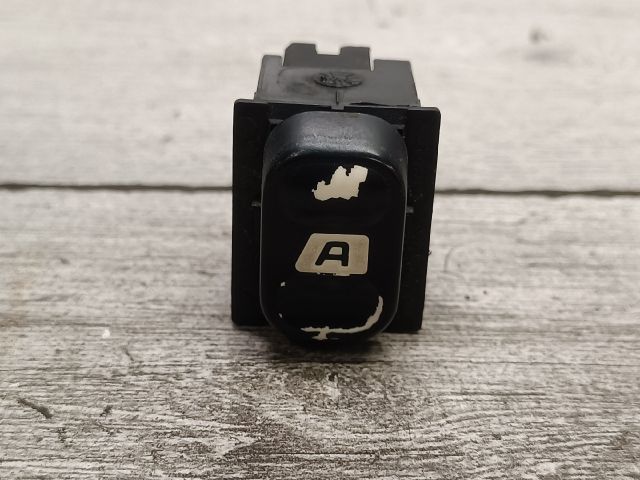 bontott CITROËN BERLINGO Bal első Ablakemelő Kapcsoló