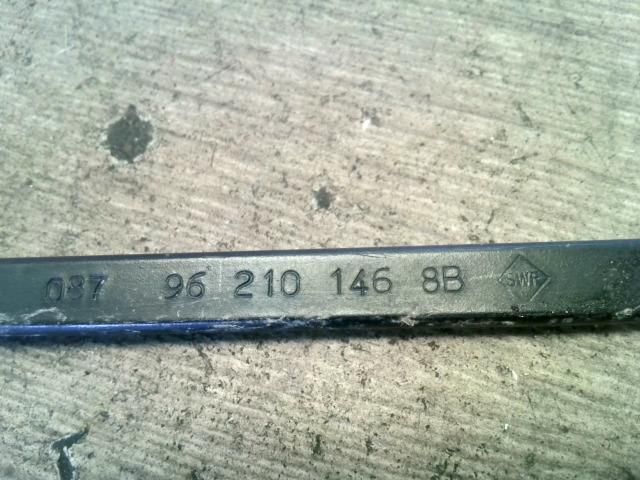 bontott CITROËN BERLINGO Bal első Ablaktörlő Kar