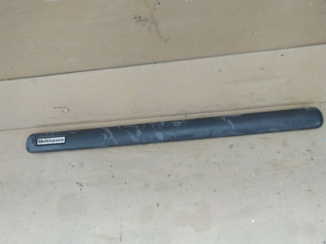 bontott CITROËN BERLINGO Bal első Ajtó Díszléc