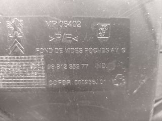 bontott CITROËN BERLINGO Bal első Ajtó Kárpit