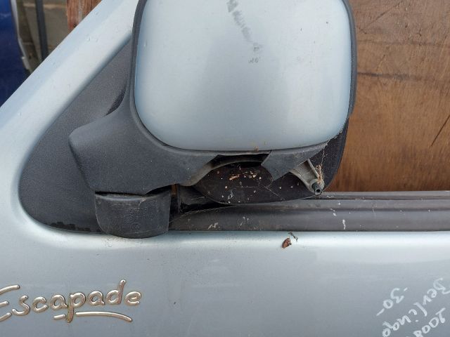 bontott CITROËN BERLINGO Bal első Ajtó (Részeivel)