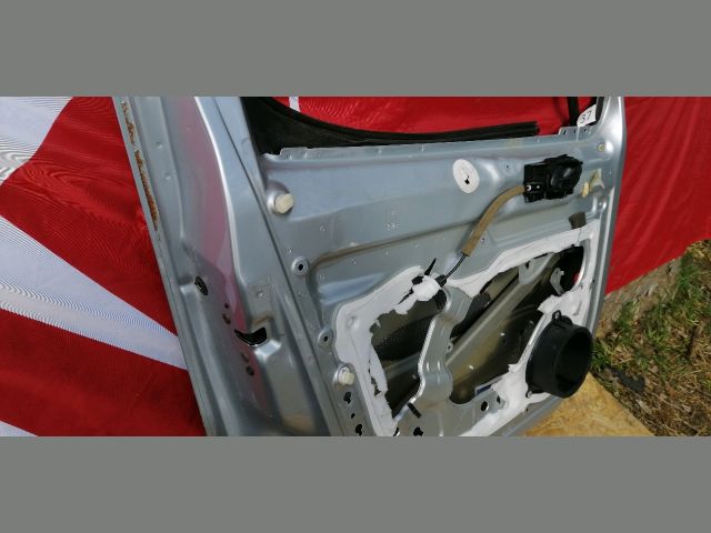 bontott CITROËN BERLINGO Bal első Ajtó (Részeivel)