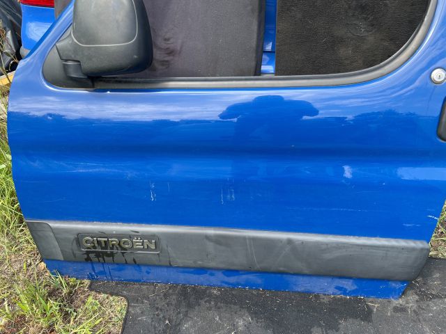 bontott CITROËN BERLINGO Bal első Ajtó (Részeivel)