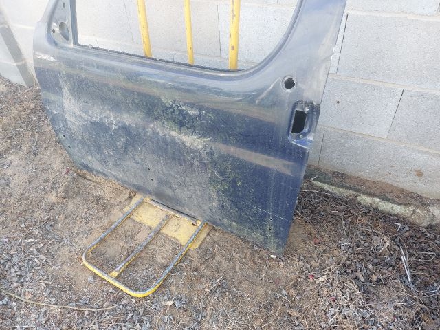 bontott CITROËN BERLINGO Bal első Ajtó (Üres lemez)