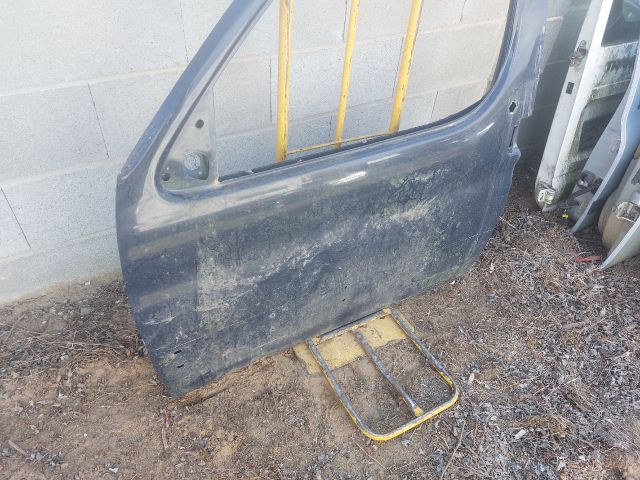 bontott CITROËN BERLINGO Bal első Ajtó (Üres lemez)