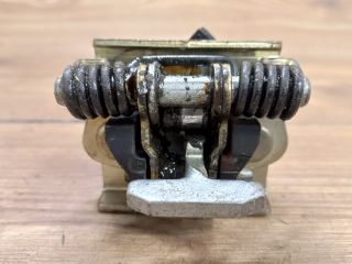 bontott CITROËN BERLINGO Bal első Ajtóhatároló