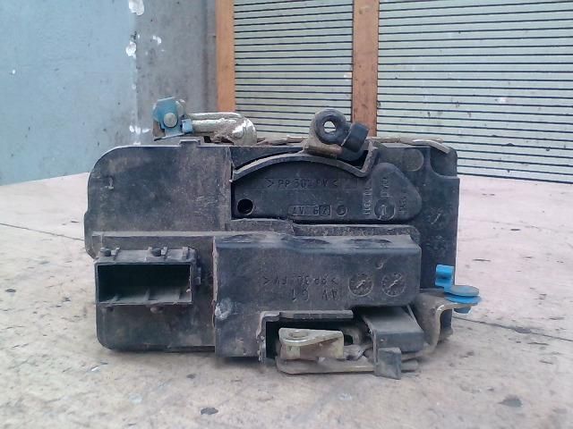 bontott CITROËN BERLINGO Bal első Ajtózár