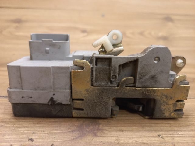 bontott CITROËN BERLINGO Bal első Ajtózár