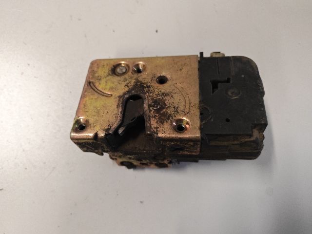 bontott CITROËN BERLINGO Bal első Ajtózár