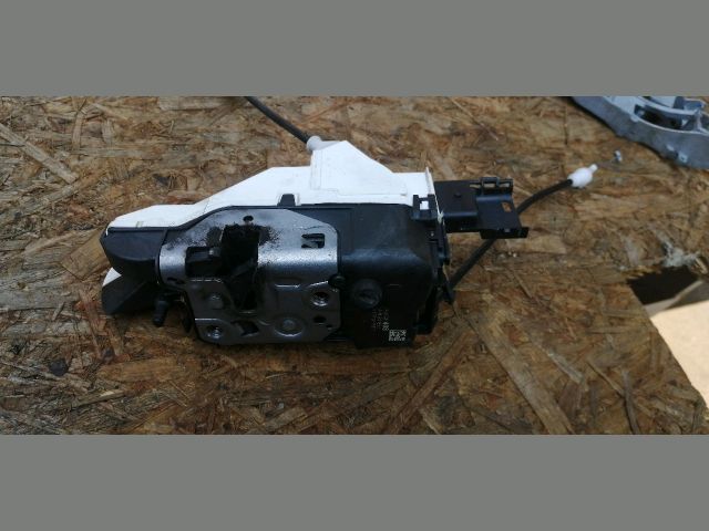 bontott CITROËN BERLINGO Bal első Ajtózár