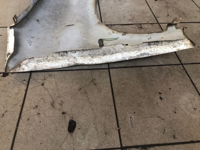 bontott CITROËN BERLINGO Bal első Sárvédő