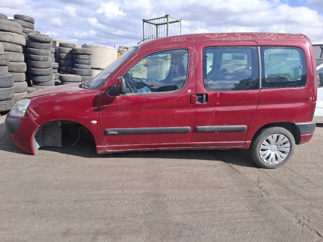 bontott CITROËN BERLINGO Bal Fényszóró