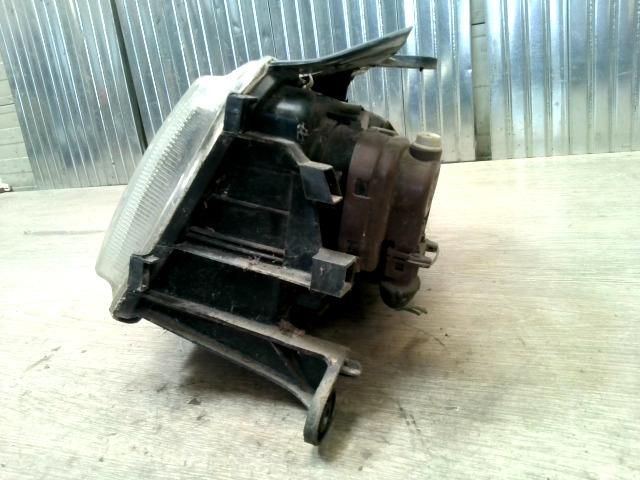 bontott CITROËN BERLINGO Bal Fényszóró