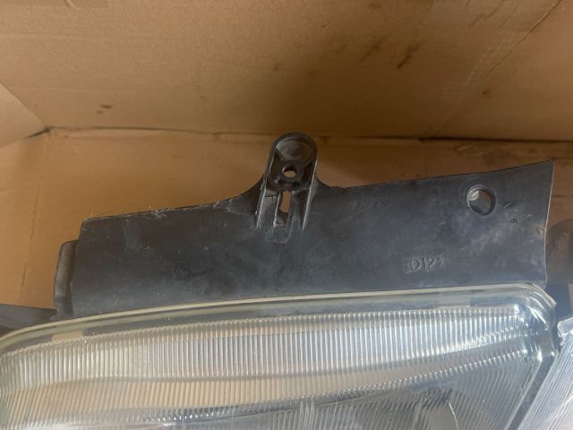 bontott CITROËN BERLINGO Bal Fényszóró