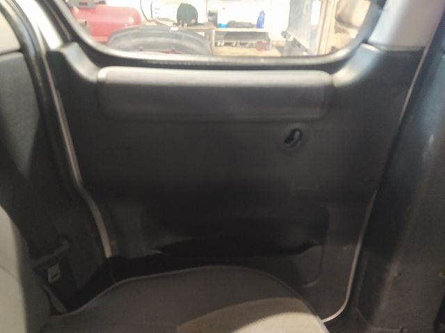 bontott CITROËN BERLINGO Bal hátsó Ajtó Kárpit