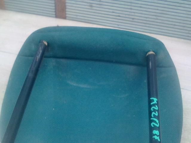 bontott CITROËN BERLINGO Bal hátsó Fejtámla