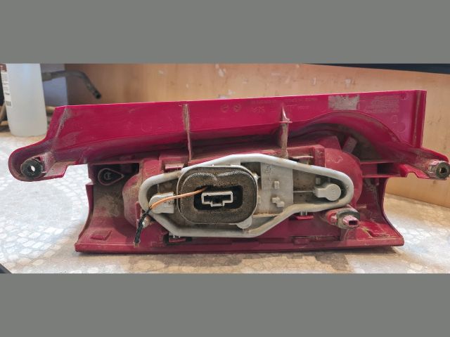 bontott CITROËN BERLINGO Bal Hátsó Lámpa