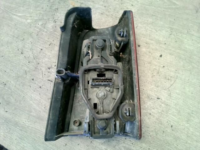 bontott CITROËN BERLINGO Bal Hátsó Lámpa