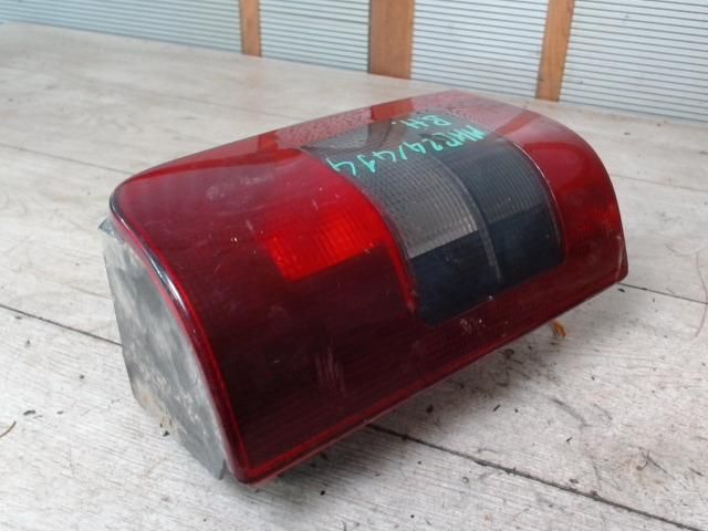 bontott CITROËN BERLINGO Bal Hátsó Lámpa