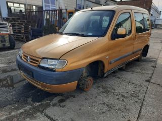 bontott CITROËN BERLINGO Bal Hátsó Lámpa