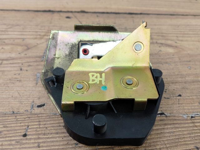 bontott CITROËN BERLINGO Bal Tolóajtó Zárszerkezet