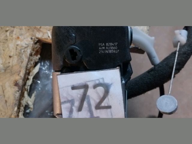 bontott CITROËN BERLINGO Bal Tolóajtó Zárszerkezet