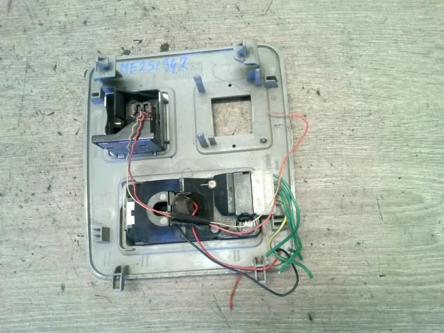 bontott CITROËN BERLINGO Beltér Világítás Első