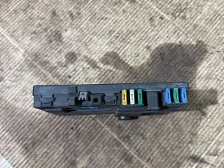 bontott CITROËN BERLINGO Biztosítéktábla Utastér