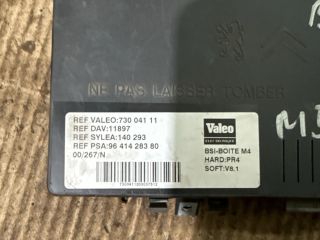 bontott CITROËN BERLINGO Biztosítéktábla Utastér