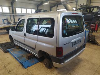 bontott CITROËN BERLINGO Csomagtér Világítás