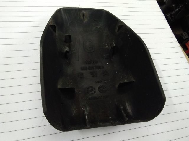 bontott CITROËN BERLINGO Csomagtérajtó Bal Zsanér