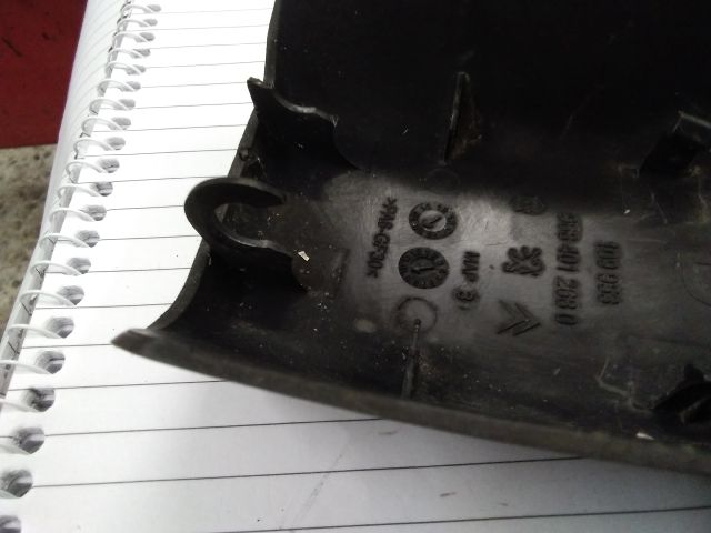 bontott CITROËN BERLINGO Csomagtérajtó Jobb Zsanér