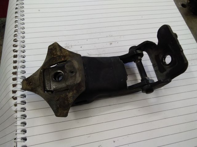 bontott CITROËN BERLINGO Csomagtérajtó Jobb Zsanér