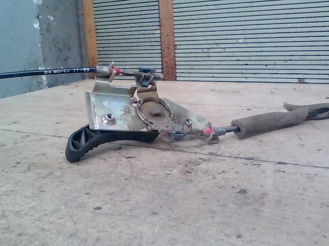 bontott CITROËN BERLINGO Csomagtérajtó Kilincs