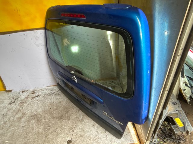 bontott CITROËN BERLINGO Csomagtérajtó (Részeivel)